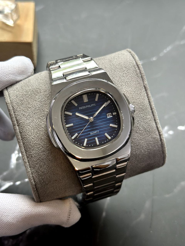 Patek Philippe 5811/1G NAUTILUS