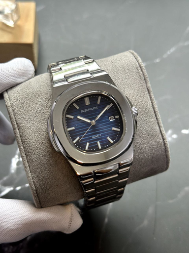 Patek Philippe 5811/1G NAUTILUS